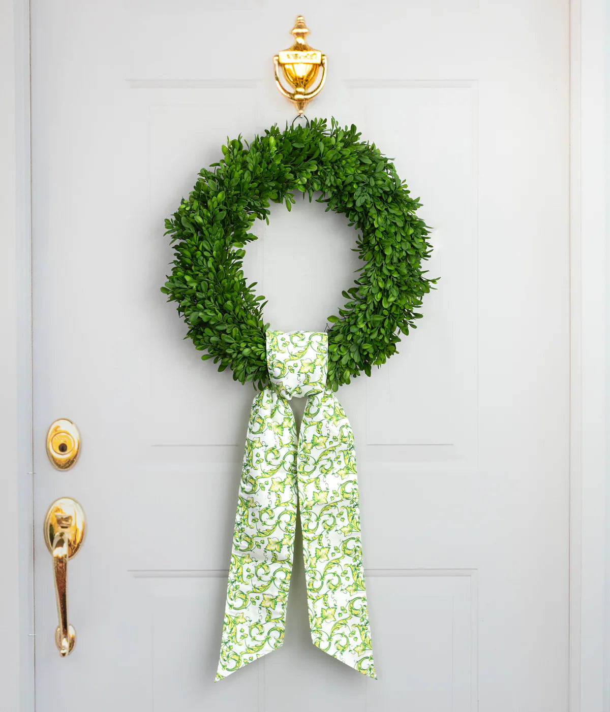 Poplin Wreath Sash: Green & White Scroll Chinoiserie